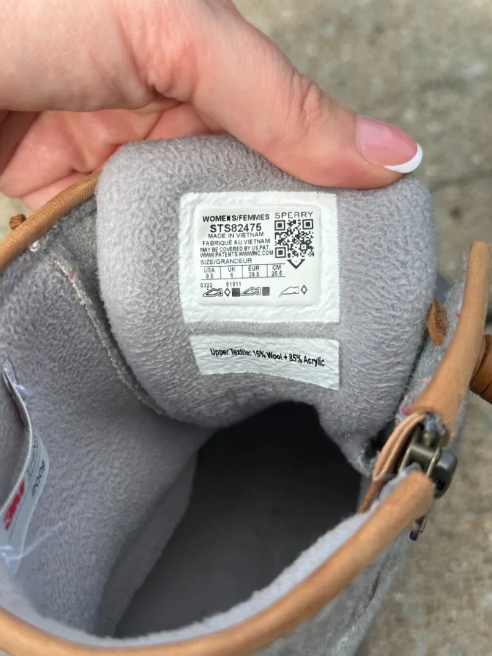 Sperry saltwater emboss